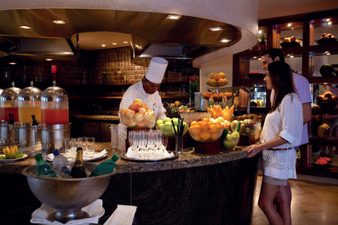 Main Restaurant Breakfast Juice Bar