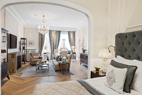 Alster Suite Lakeview River Suite Gold Grey