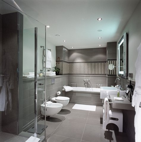 Hotel de Rome - Junior Suite Bathroom