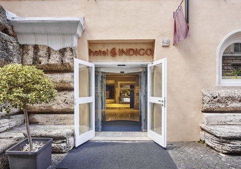 Welcome to Hotel Indigo Rome - St. George