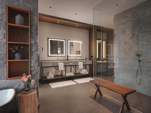 Bathroom Penthouse Suite Grand