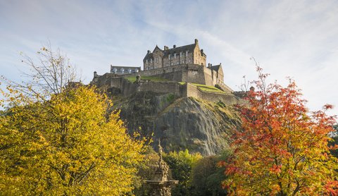 Edinburgh Castle is a historic fortress w/c dominates the skyline.