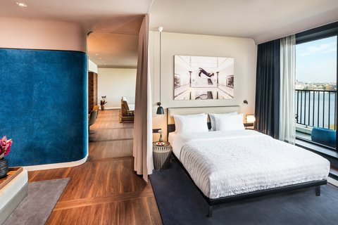 Suite Prestige Lake - Dormitorio con cama tamaño King