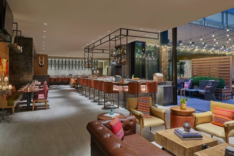Bar y lounge Toro